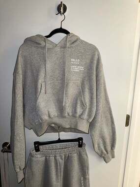 Lionel Richie Hello Dictionary Definition Cropped Hoodie & Sweatpants Set Grey S